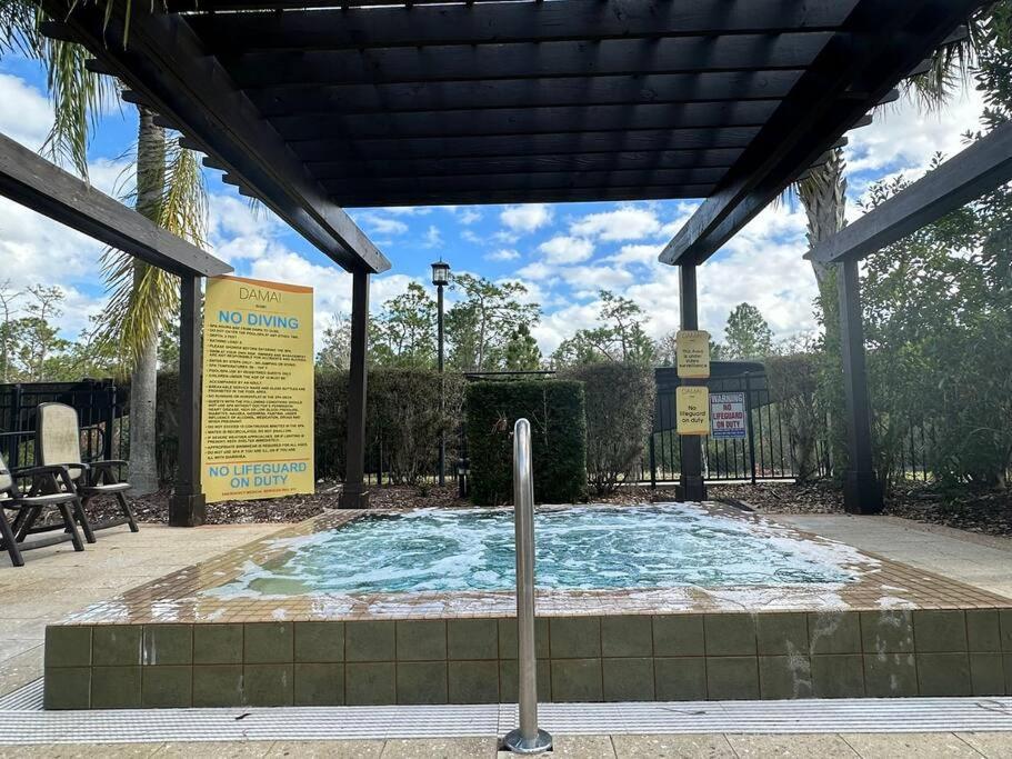 Cozy & Elegant 4Br Enchanted Townhouse - 1 Mile To Disney With Resort Pool, Gym, & Jacuzzi Orlando Exterior foto