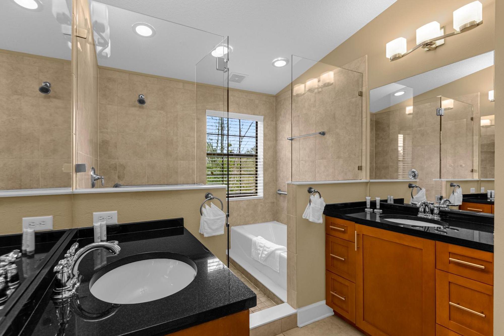 Cozy & Elegant 4Br Enchanted Townhouse - 1 Mile To Disney With Resort Pool, Gym, & Jacuzzi Orlando Exterior foto